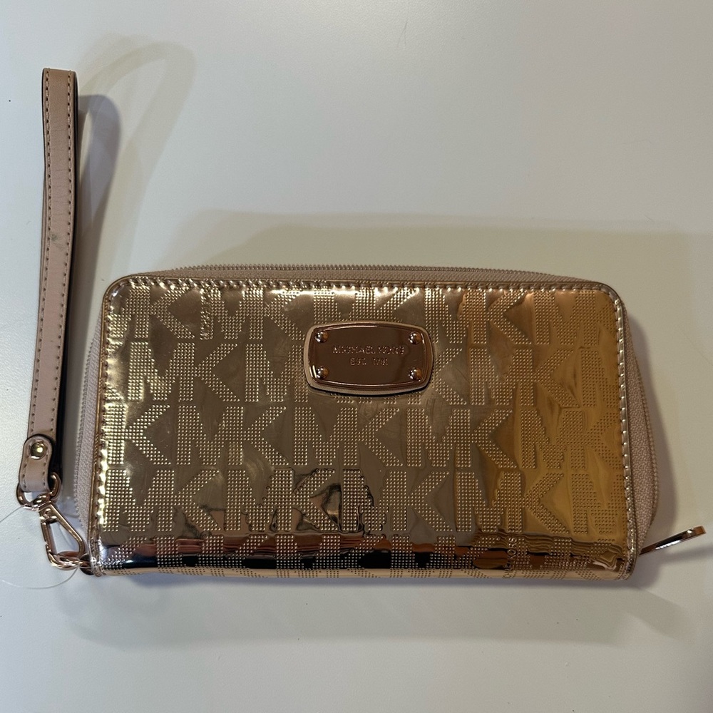 Michael Kors Rose Gold Wallet- NWT